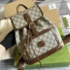 Gucci vintage 674147 26.5x30x13cm CN2色 (2)